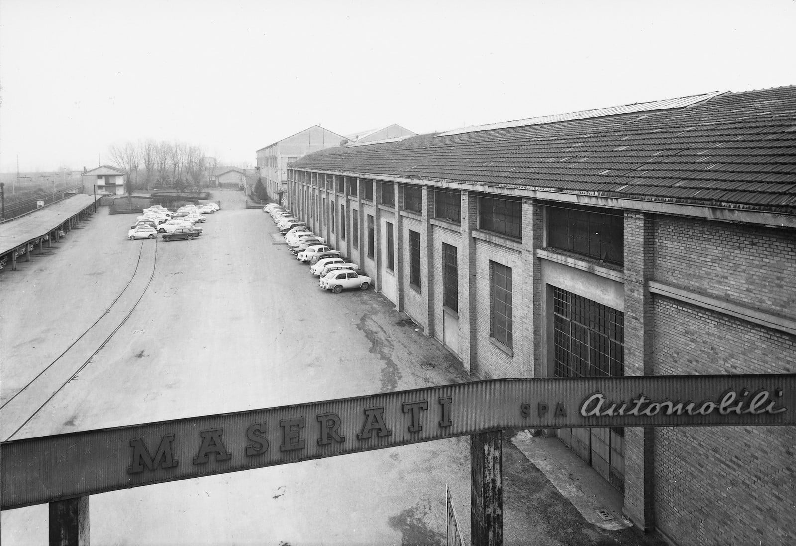 viale ciro menotti maserati stabilimento storico