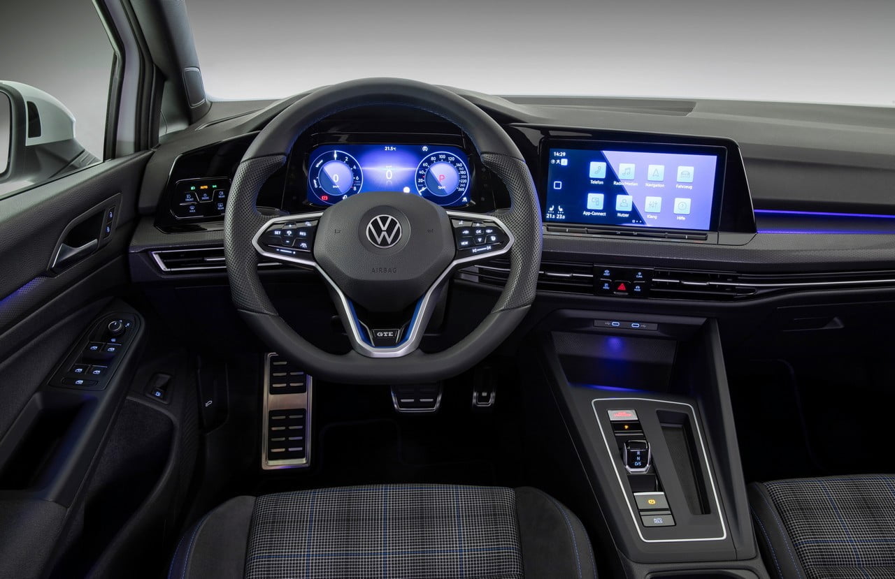 Volkswagen Golf GTE 2020 caratteristiche, motore, esterni e interni