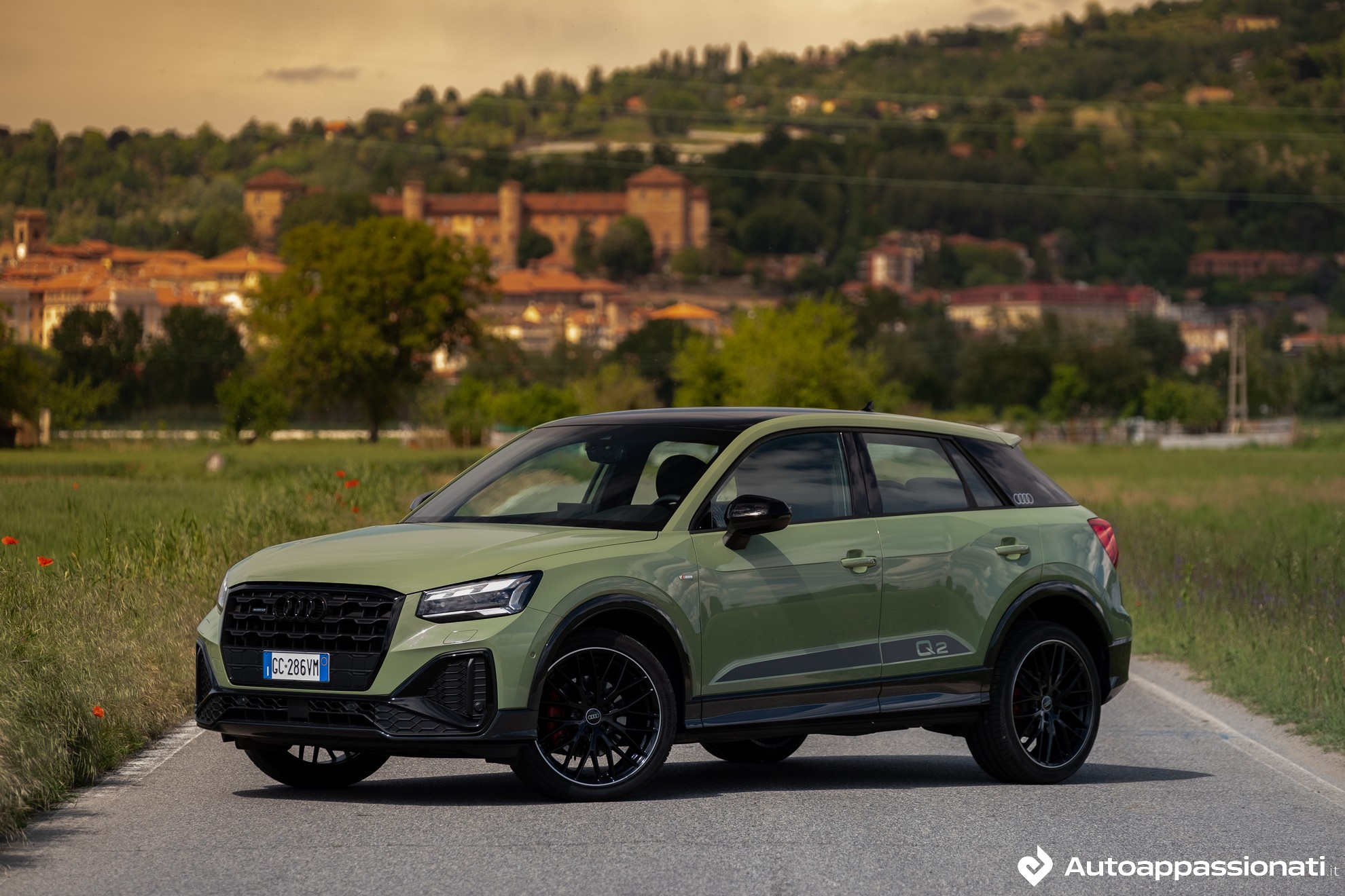 Audi Q2 2021 prova su strada –